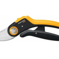 Секатор FISKARS плоскостной Р721